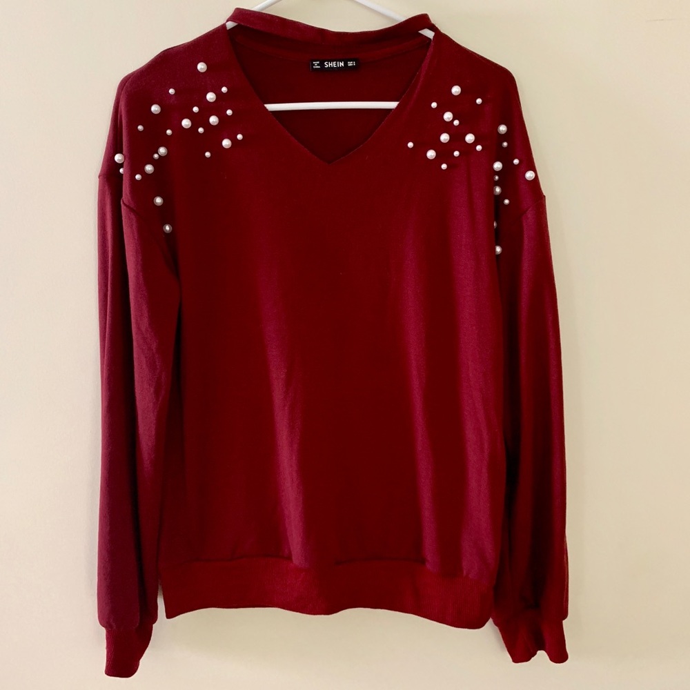 Burgundy pearl choker sweater small